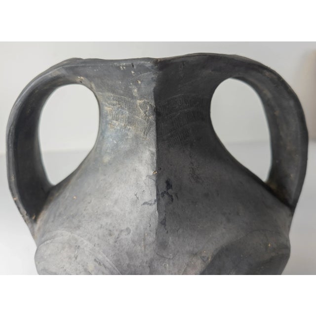 Han Dynasty Chinese Sichuan Black Glazed Amphora Vase For Sale In New York - Image 6 of 12