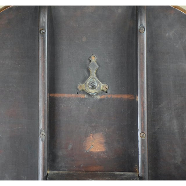 Tripod Table in Solid Cuban Mahogany, United Kingdom, 1750s For Sale - Image 9 of 11