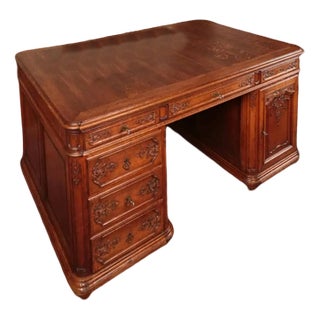Large Partner Liège Desk in Oak For Sale