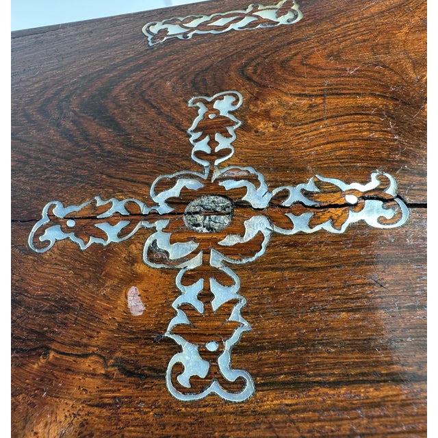 Victorian Antique Victorian English Mother-of-Pearl Inlaid Rosewood Box. For Sale - Image 3 of 15