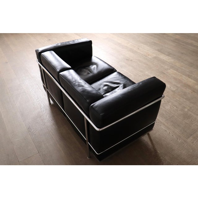 LC2 2-Seater Sofa by Charlotte Perriand and Le Corbusier for Cassina, 1965 For Sale - Image 9 of 15