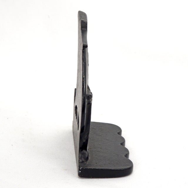 Figurative Single Cast Iron Viking Ship Bookend 1920's For Sale - Image 3 of 6