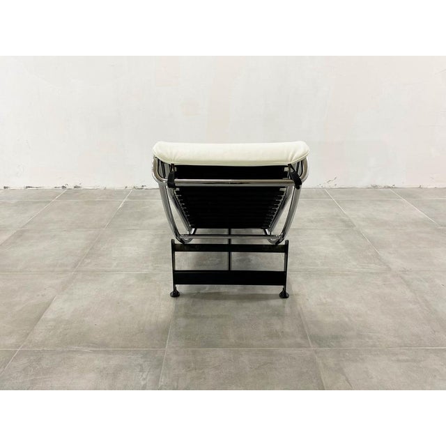 LC-4 Lounge Chair by Le Corbusier for Cassina For Sale - Image 14 of 18