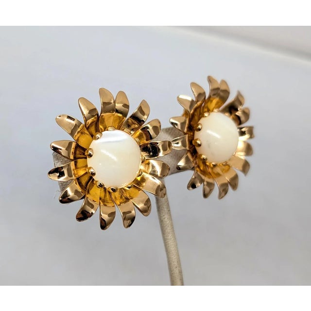 Mid-Century Modern Vintage Signed Napier Goldtone Yellow Cabochon Flower Clip Earrings-2 Pieces For Sale - Image 3 of 7