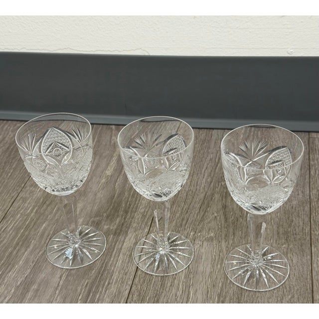 Neoclassical Mid 20th Century Fan & Diamond Cut Crystal Cordial / Dessert Wine Glasses - Set of 3 For Sale - Image 3 of 12