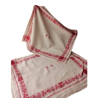 1920s "TT" Monogrammed White and Red Damask Linen Napkins - Set of 12 For Sale
