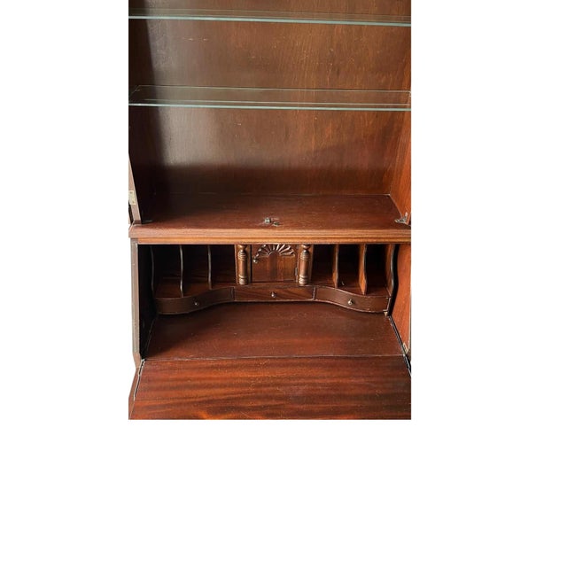 Maddox of Jamestown Vintage Mahogany Secretary Desk - Circa 1950s For Sale In Saint Louis - Image 6 of 7