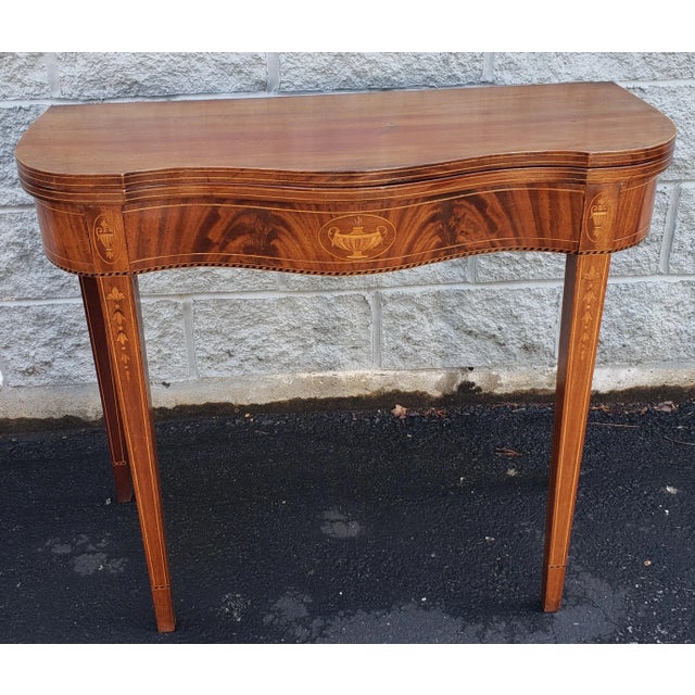 1920s Federal Style Satinwood Inlaid Flame Mahogany Serpentine Card Table For Sale - Image 10 of 10