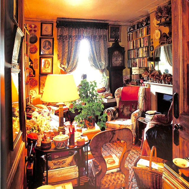 "English Style" 1984 Slesin, Suzanne & Cliff, Stafford For Sale In New York - Image 6 of 12