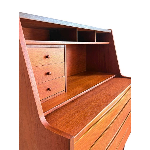 Wood Danish Teak Vanity Secretary Desk | Arne Vodder Style Mid-Century For Sale - Image 7 of 9
