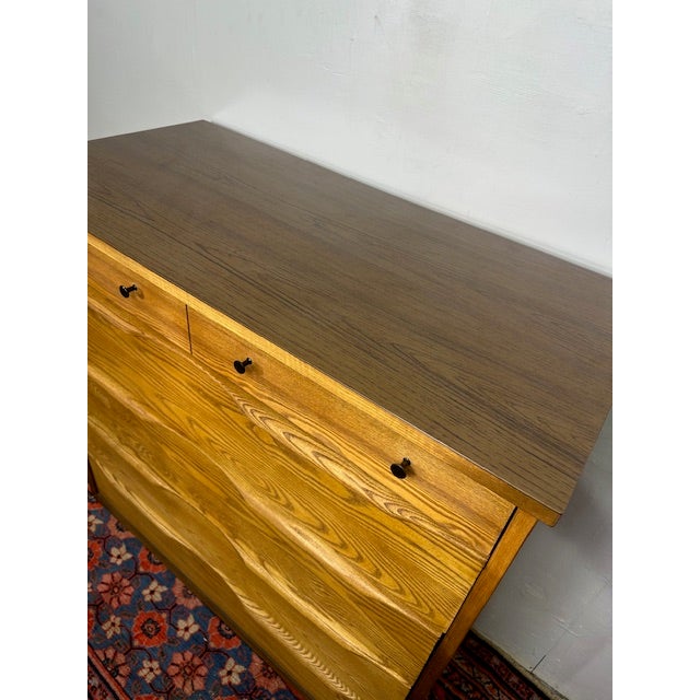 1960s Heywood Wakefield Mid Century Walnut Chest of Drawers For Sale - Image 9 of 11