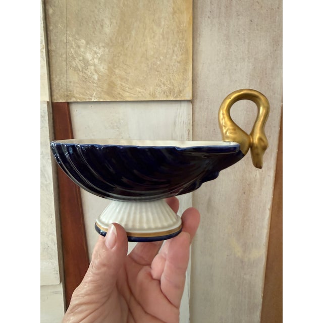1960s Vintage Italian Cobalt Blue Swan Shell Dish | Gold Gilt Porcelain Vanity Trinket Bowl | Bassano Italy 1960s–70s For Sale - Image 5 of 12