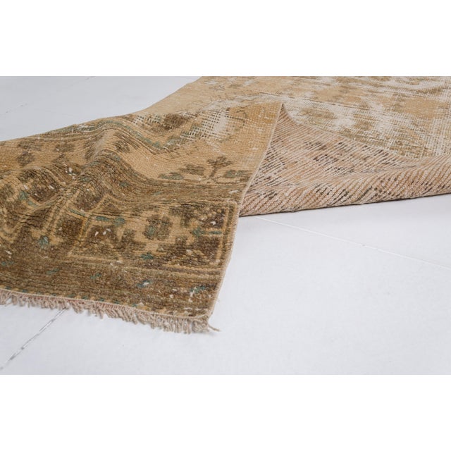 Textile 1960s Muted Beige Turkish Runner For Sale - Image 7 of 10