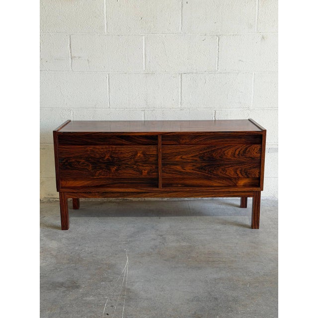 Rosewood Dresser Chest of Drawers Low Storage Unit Ab Glas & Trä Hovmantorp Sweden 1960s For Sale - Image 10 of 10