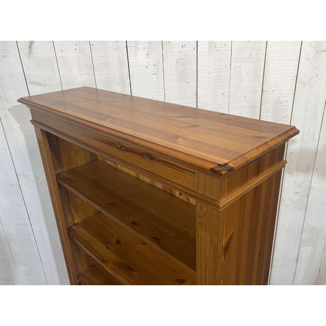 1990s English Fir Wood Shelf, 1990s For Sale - Image 5 of 10