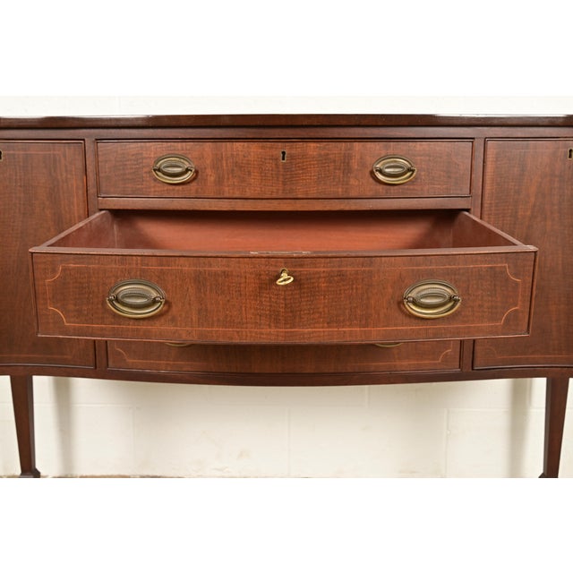 Wood Kittinger Federal Inlaid Mahogany Serpentine Front Sideboard Credenza For Sale - Image 7 of 16