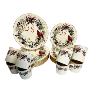 1990s Vintage Arts & Crafts Boho Chic Christmas Lenox Winter Greetings - 24 PCS Set, Service for 8