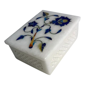 Vintage Rajasthani Pietra Dura Marble Semi Precious Stones Inlay Trinket Box