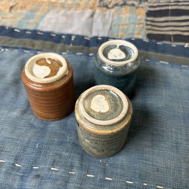 Vintage Japanese Yunomi Tea Cups, Aizu Ryōryō-Yaki, 1970s, Set of 3 For Sale - Image 12 of 15