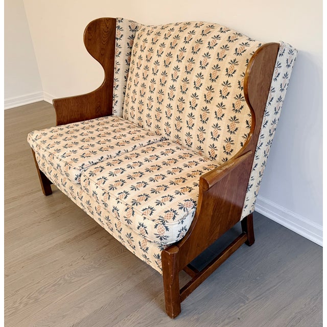 American Signed Vintage Stickley "Connecticut Valley" Wingback Settee in Original Pineapple Fabric For Sale - Image 3 of 13
