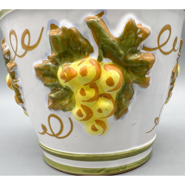 Vintage Italian Grape Motif Cachepot Planter – Tuscan / Mediterranean For Sale - Image 4 of 11