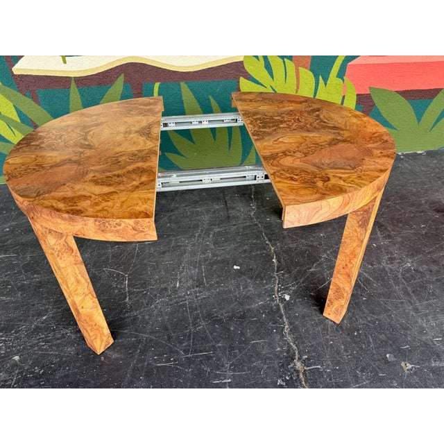 Postmod Faux Burl Dining Table W/ Leaf For Sale In Tampa - Image 6 of 8