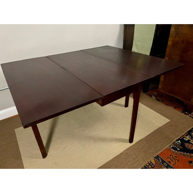 18th C. Solid Mahogany Topped Georgian Drop-Leaf Gate-Leg Table For Sale In Washington DC - Image 6 of 14