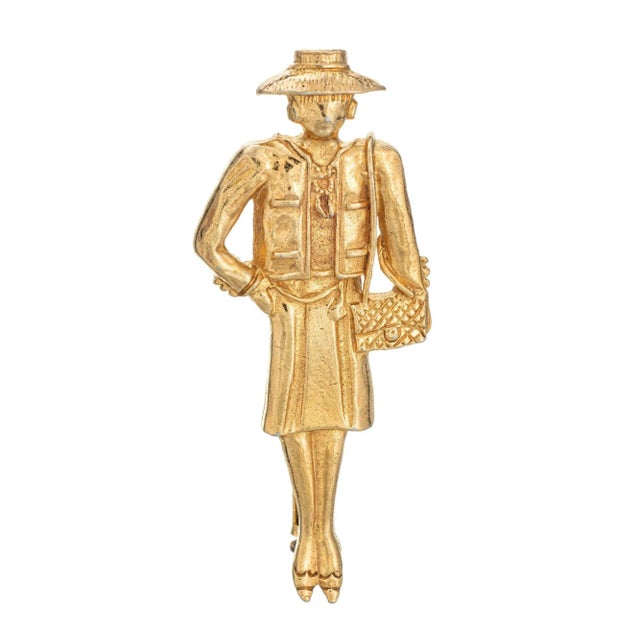 Modern Vintage Chanel Brooch Coco Mademoiselle c1980s Yellow Gold Tone For Sale - Image 3 of 4