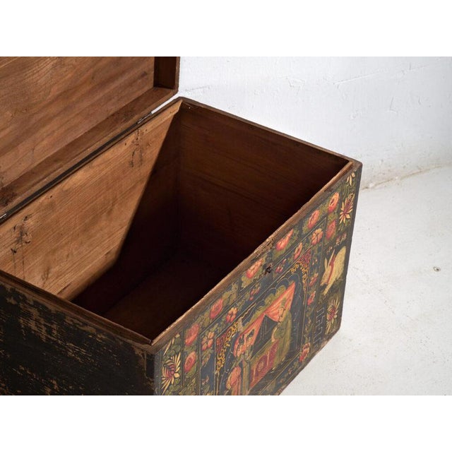 Antique Chinese Painted Trunk For Sale - Image 4 of 12