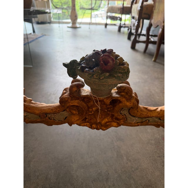 Late 18th Century Italian Baroque Bombe Rocking Cradle For Sale In Atlanta - Image 6 of 10