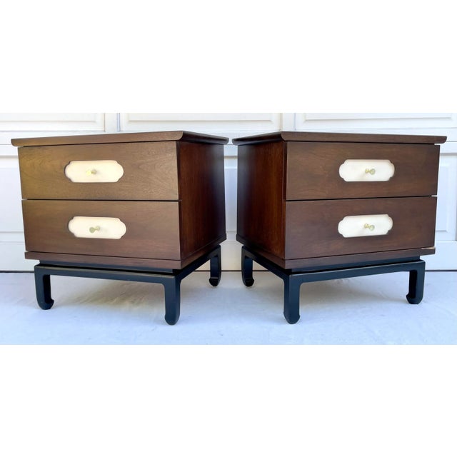 American of Martinsville Pair of Mid-Century Modern Nightstands For Sale - Image 10 of 13