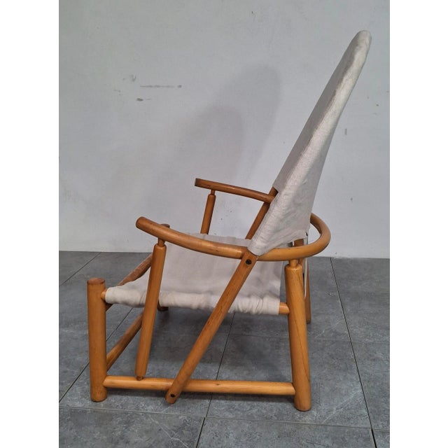 Experience unparalleled comfort and style with the g23 hoop lounge chair, a masterpiece by the renowned design duo, piero...