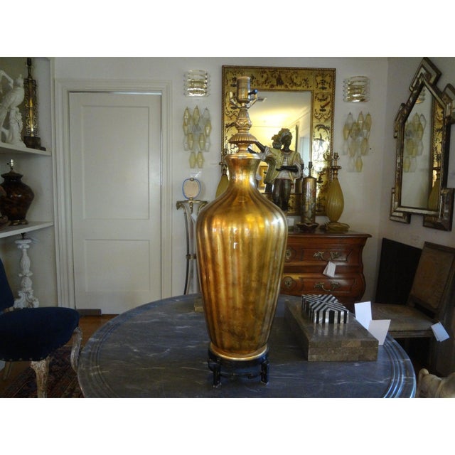 1960s Large Mid-Century Asian Modern Italian Gold Glass Lamp on an Iron Base For Sale - Image 5 of 11