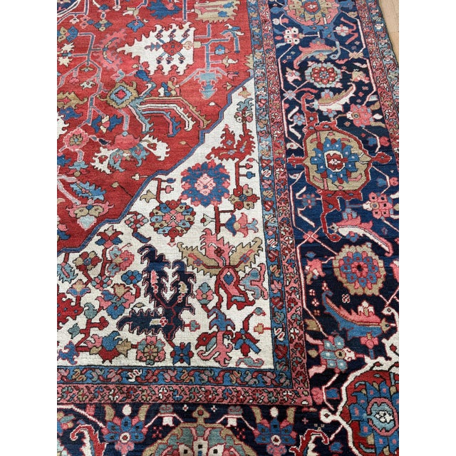 Early 20th Century Antique Persian Serapi Carpet Handmade Wool Oriental Rug, Red, Ivory, Light Blue For Sale - Image 5 of 18
