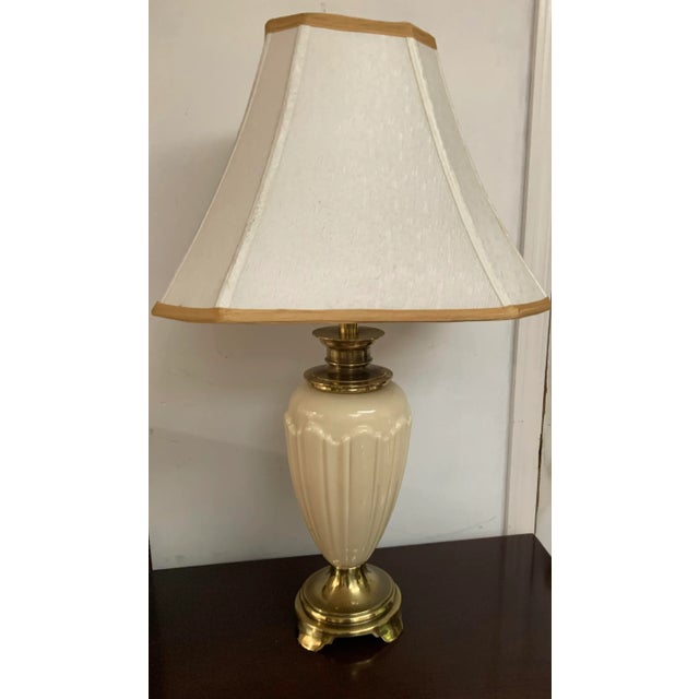Stiffel Stiffel Lamp Porcelain Vintage Mid Century For Sale - Image 4 of 4