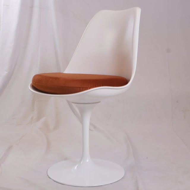 Bauhaus Eero Saarinen Tulip Side Chairs From Bauhaus, Italy, Set of 6 For Sale - Image 4 of 9