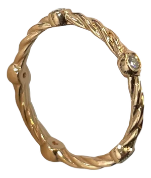 Elegant 14k Gold Rope-Style Ring With Dazzling Diamond Accents, Size 6.5