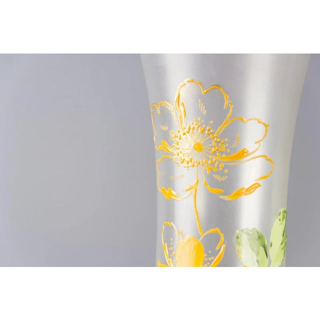 1920s Art Nouveau French Colored Glass Vases, 1920s, Set of 2 For Sale - Image 5 of 18