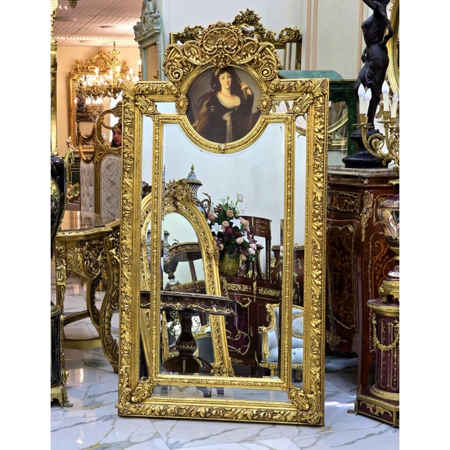 French Gold Leaf Mirror – Ornate Gold Frame With Portrait Detail For Sale - Image 4 of 4