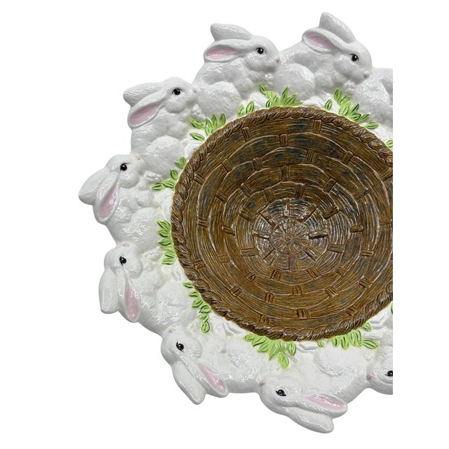 Traditional Vintage Hand Painted Ceramic Bunny Rabbit Easter Bowl For Sale - Image 3 of 10