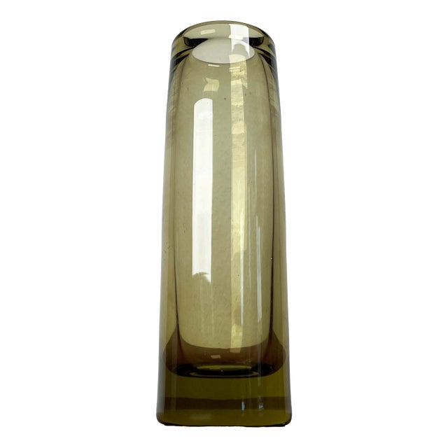 Mid-Century Modern Danish Labrador Series Vase in Yellow Green Glass by Per Lütken for Holmegaard, 1950s For Sale