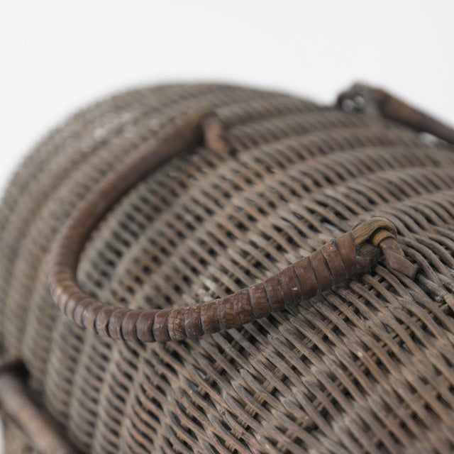 Vintage Woven Rattan Picnic Basket With Handle & Lid – Handwoven Storage & Décor For Sale - Image 9 of 11