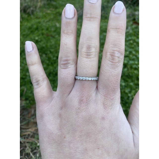 2010s 1ctw Diamond Eternity Band Ring, 14k White Gold, Ring Size 7 For Sale - Image 5 of 5