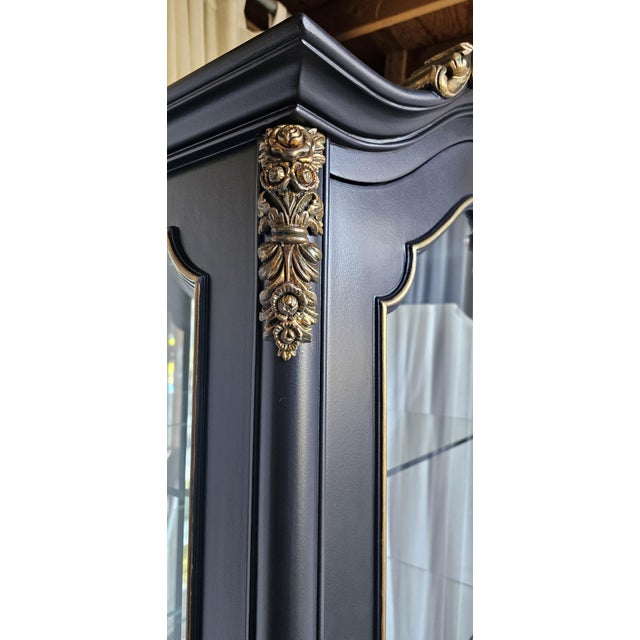 1960s Black, Rococo Style Vitrine Cabinet, French Reproduction Curio Cabinet For Sale - Image 9 of 18