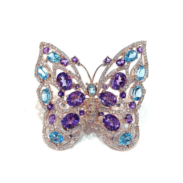 Bochic "Capri" Amethyst & Blue Topaz Butterfly Ring Set In 18K Gold & Silver For Sale - Image 11 of 18