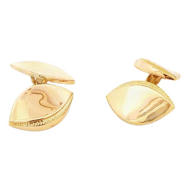 Mid 20th Century 18k Yellow Football Shaped Two Sided Cufflinks For Sale