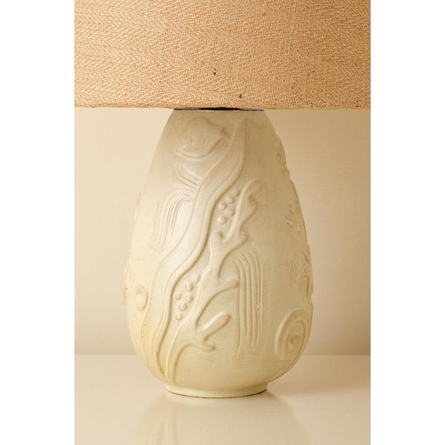 1940s Ceramic Table Lamp attributed to Anna-Lisa Thomson for Upsala Ekeby, 1940s For Sale - Image 5 of 8