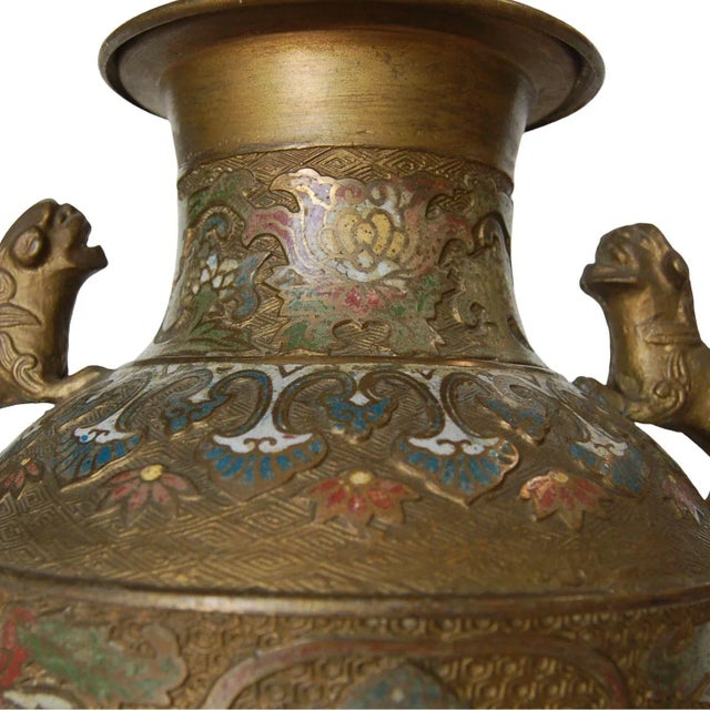 Bronze Chinese Cloisonne Table Lamp With Foo Guard Dogs For Sale - Image 4 of 7