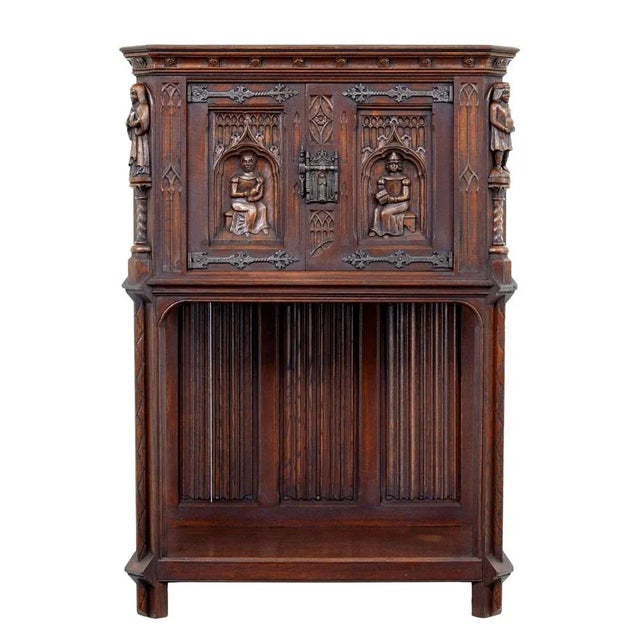 Early 20th Century Renaissance Revival Carved Oak Cupboard, 1890s For Sale - Image 5 of 9