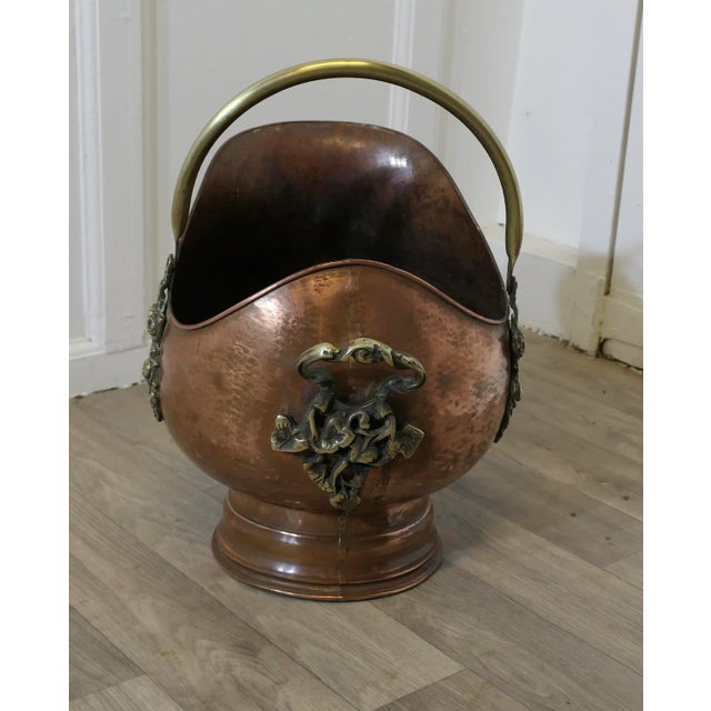 Arts and Crafts Copper Helmet Coal Scuttle , 1890s For Sale - Image 5 of 5